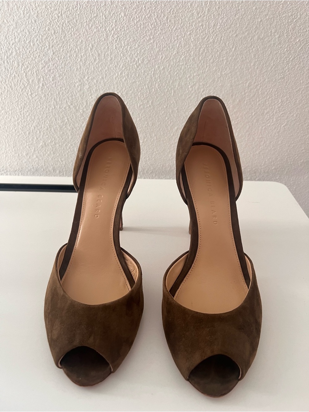 Veronica Beard Gadot D'Orsay Suede Peep
Toe Heel Pumps Size 9 - Picture 2 of 5